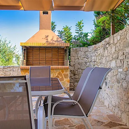 Villa Theo With Sea View *
